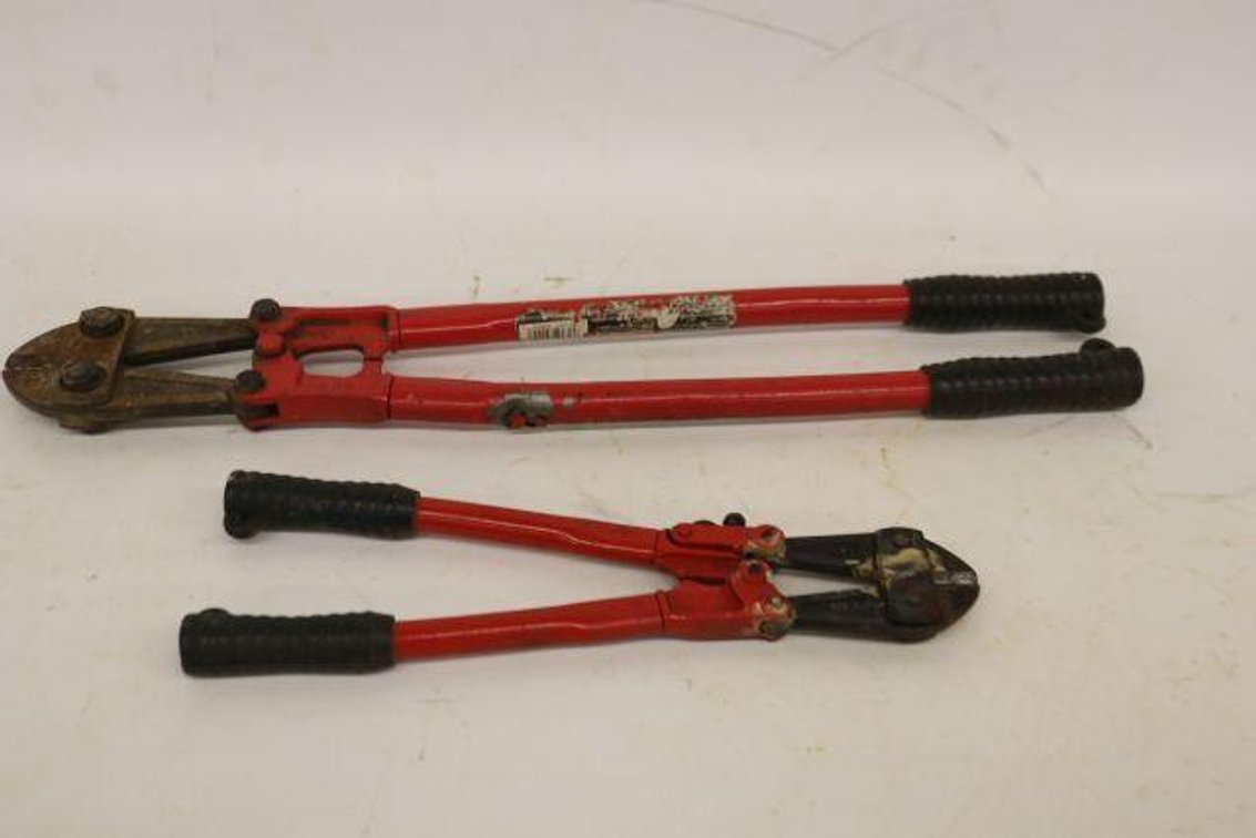 BOLT CUTTERS 
