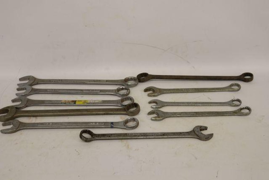 LARGE WRENCHES