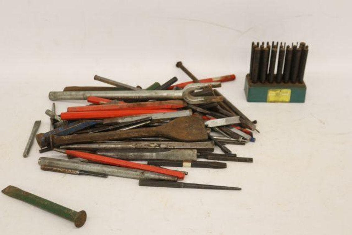 PUNCHES AND CHISELS
