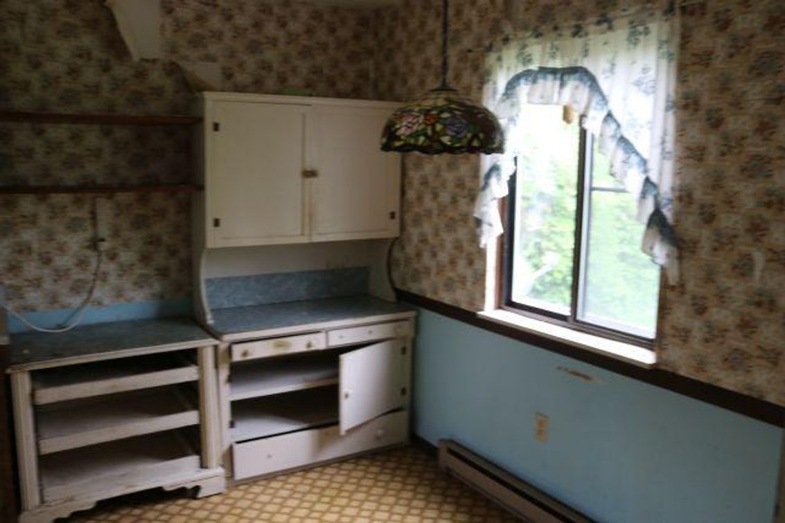 Image for APPLE VALLEY -BEVINGTON ESTATE