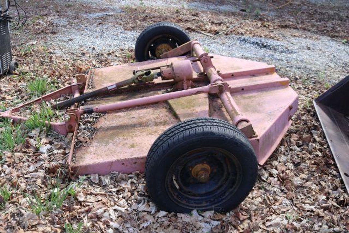 PULL TYPE ROTARY MOWER