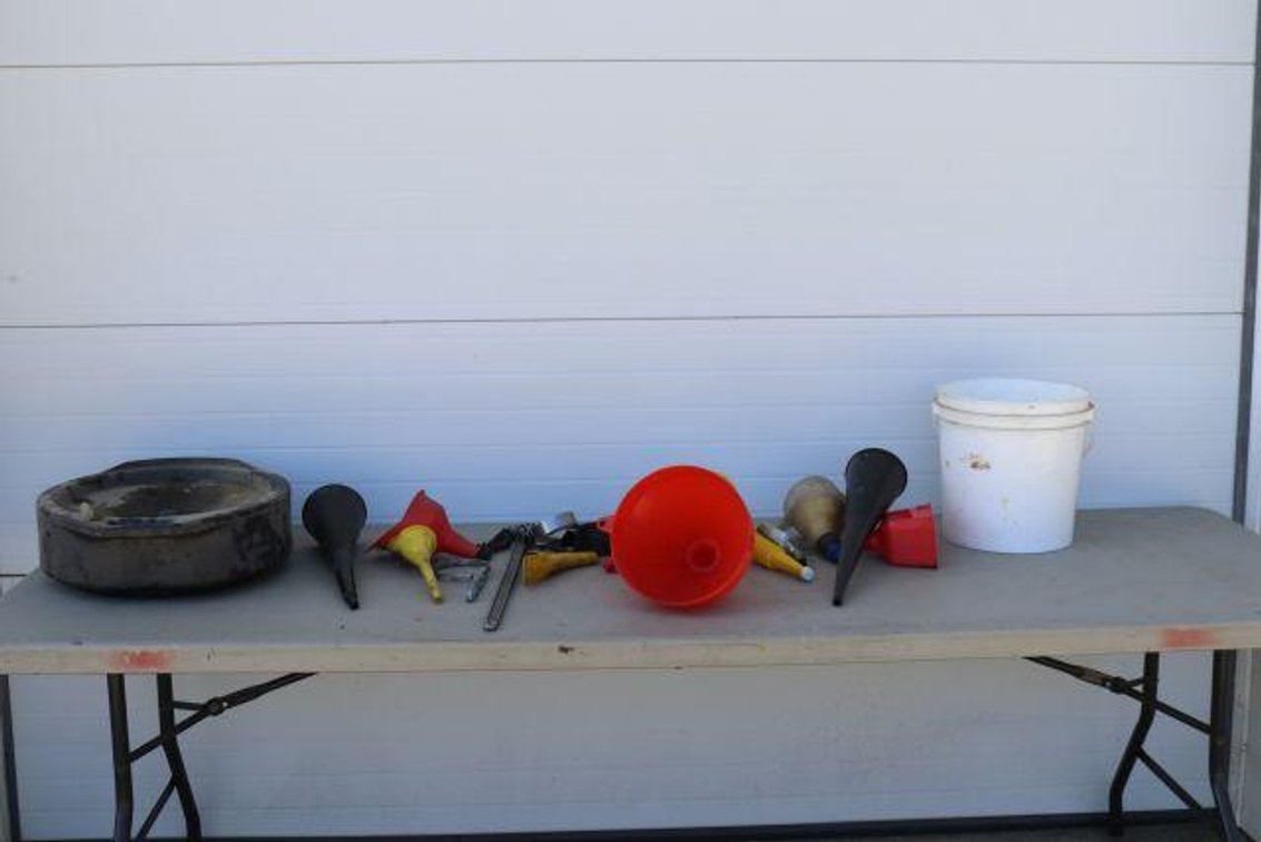 OIL CHANGE SUPPLIES