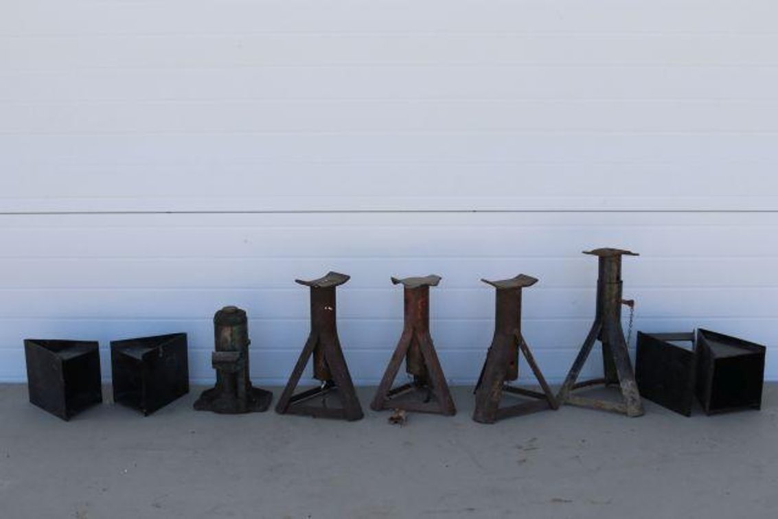 JACK STANDS, WHEEL CHOCKS, RAMPS
