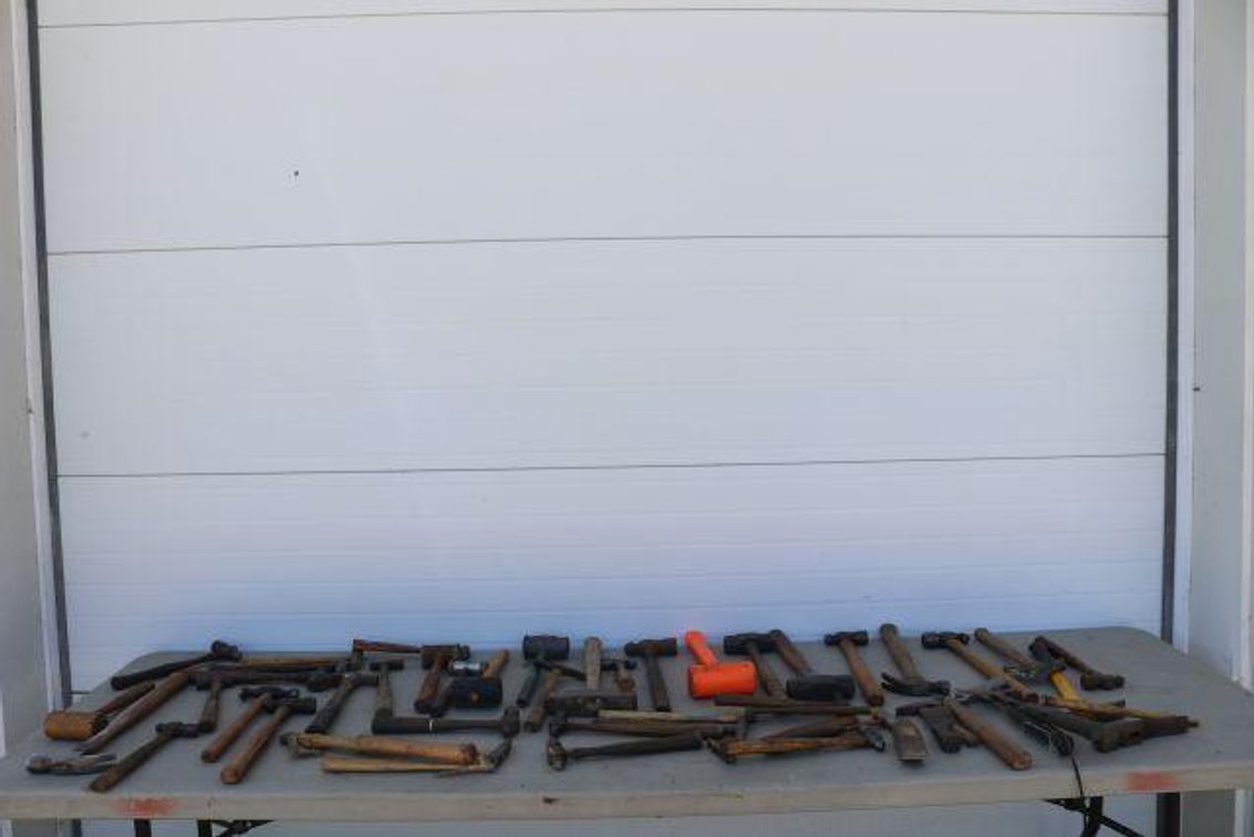 HAMMERS, MALLETS, DEAD BLOW