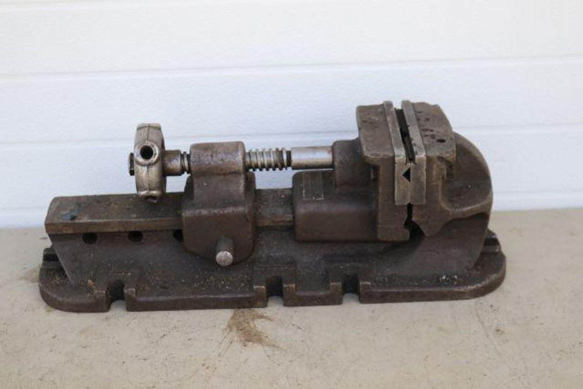 DRILL PRESS VICE