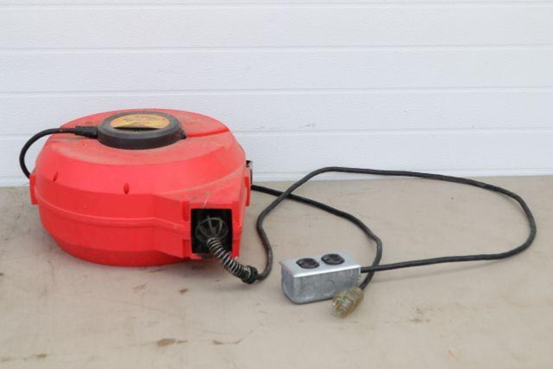 OUTLET BOX REEL