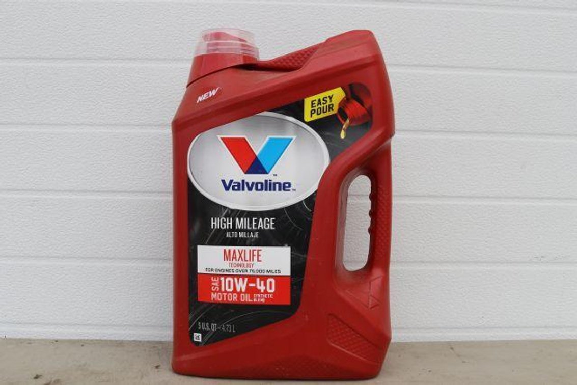 10W-40 ENGINE OIL