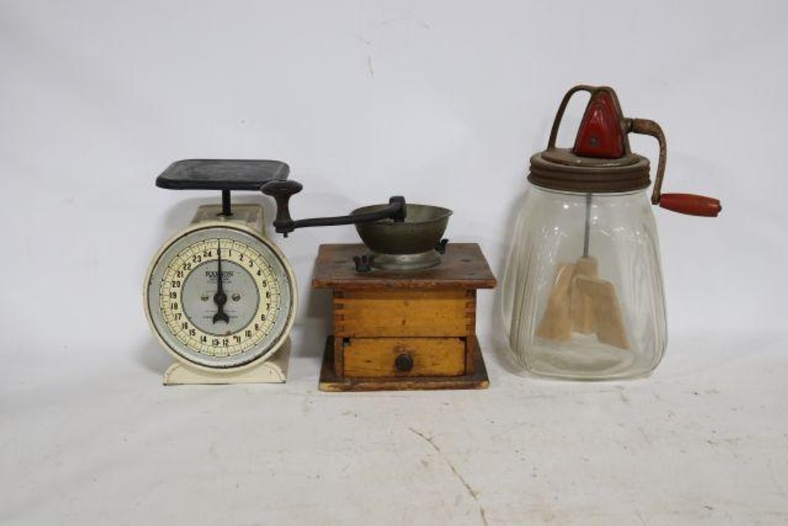 COFFEE GRINDER, SCALE, CHURN