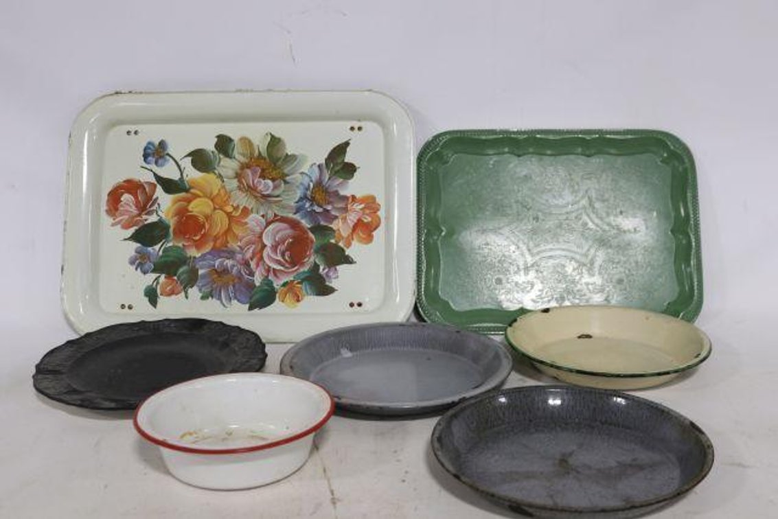 OLD ENAMEL AND TIN DISHES