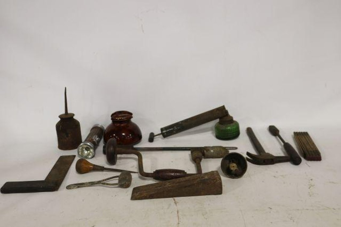 OLD HAND TOOLS