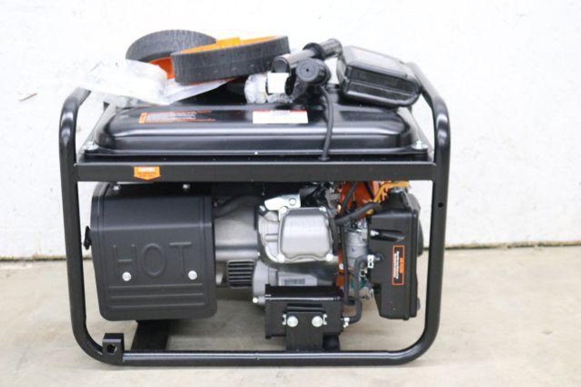 WEN 6000 WATT GENERATOR 