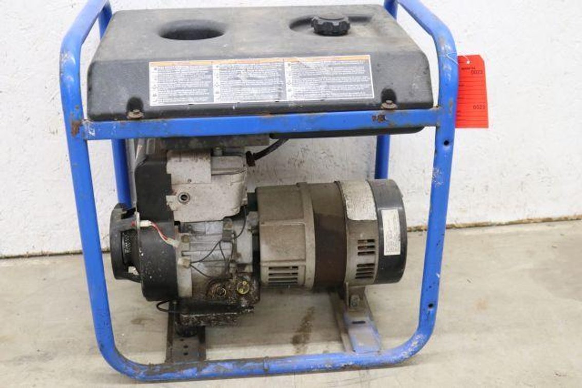 5000 WATT POWER BACK GENERATOR (23)