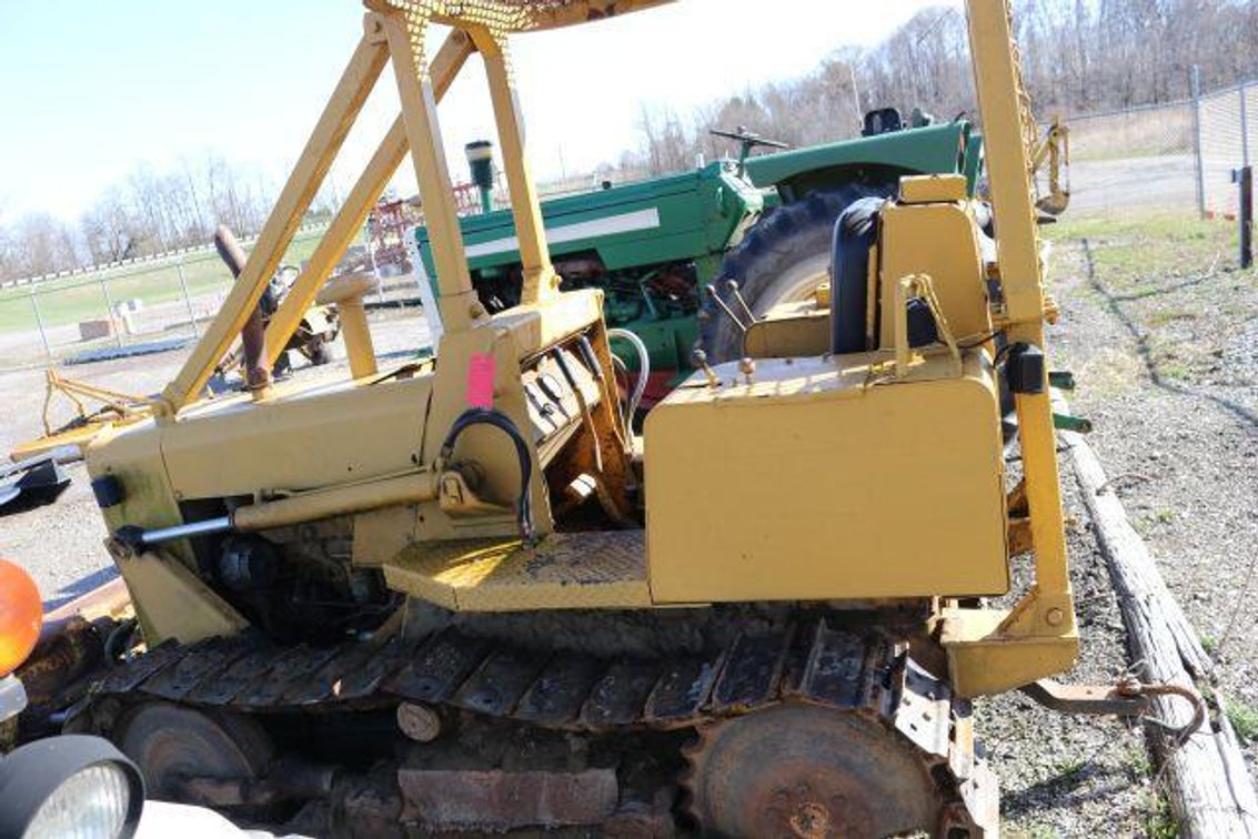 INTERNATIONAL 500C BULLDOZER (28)