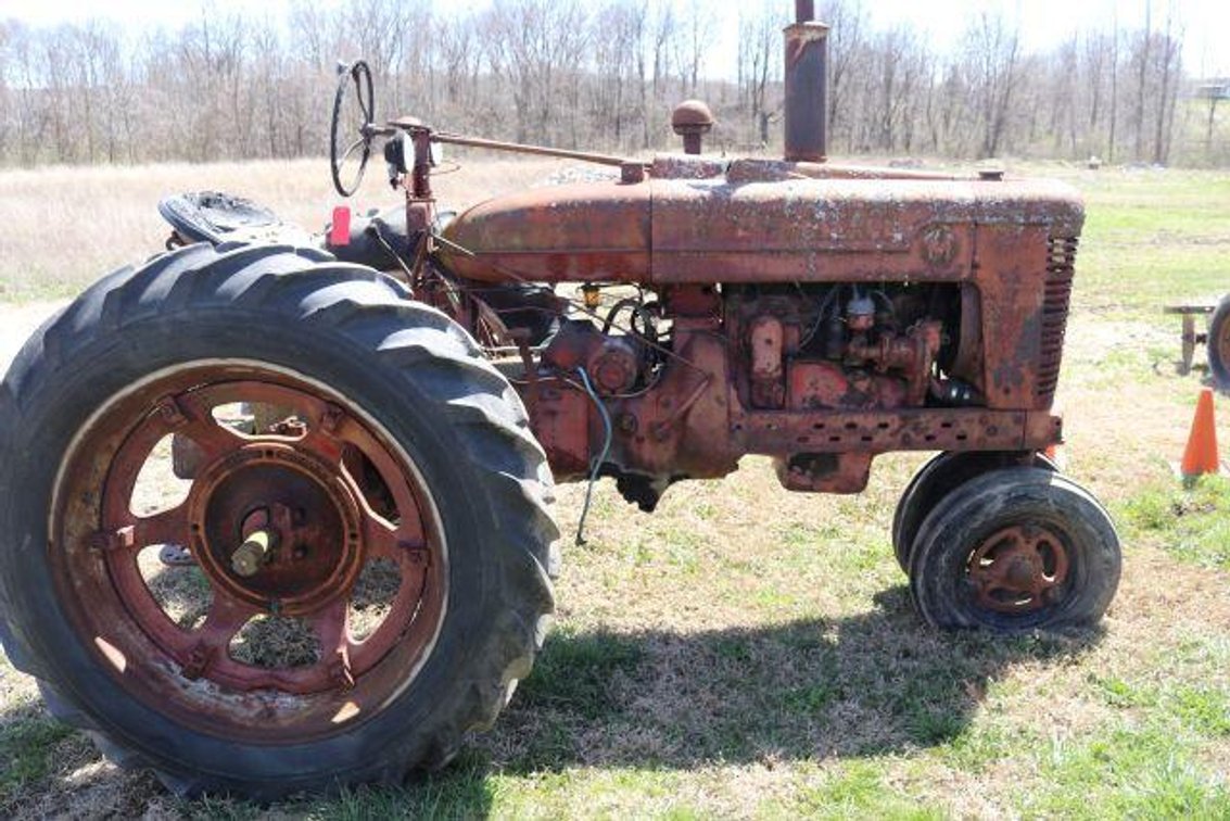 FARMALL M TRACTOR- NOT RUNNING