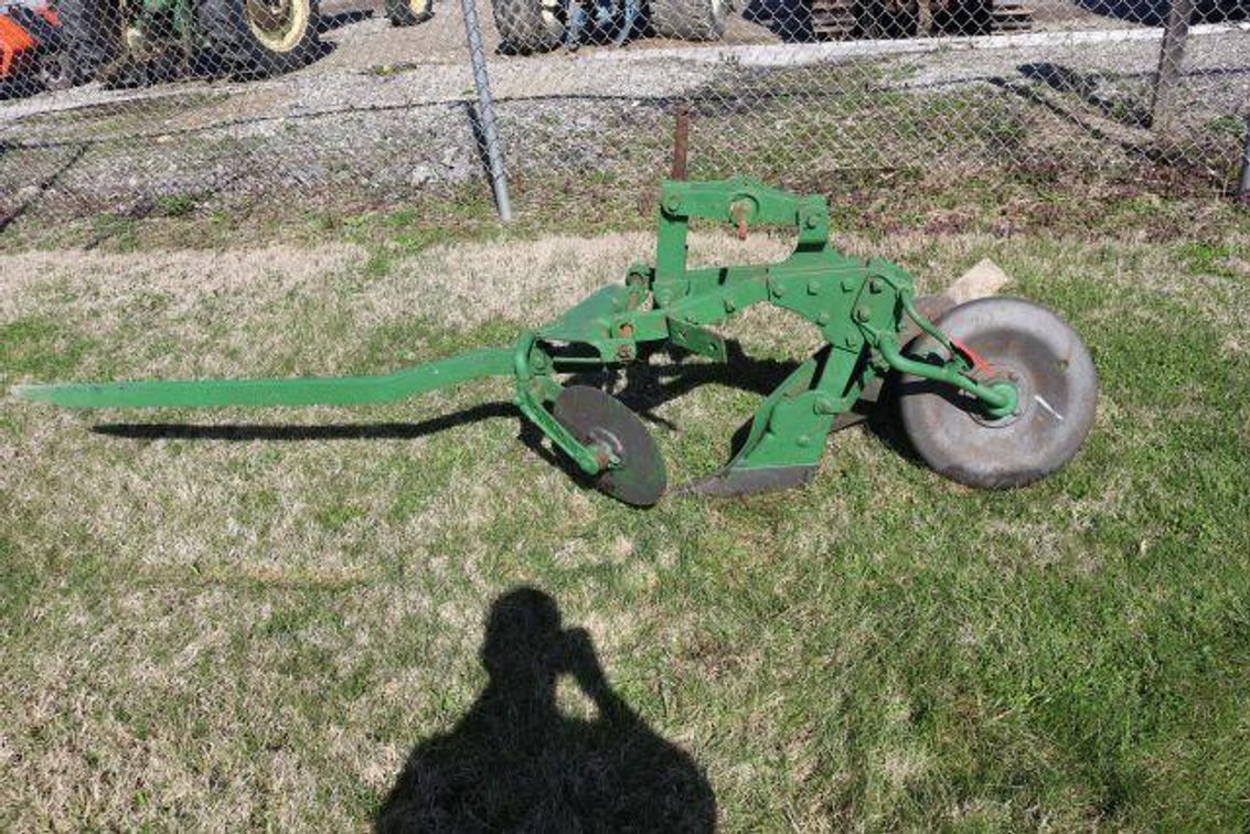 1 BOTTOM PLOW (9)