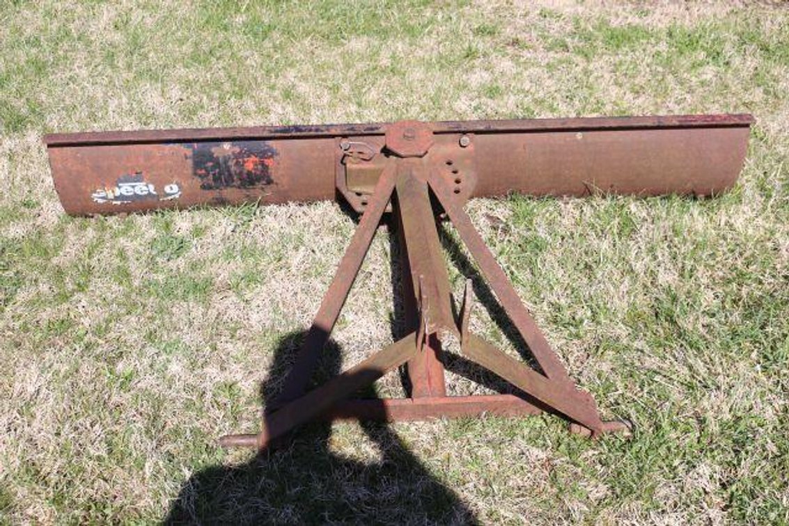 SIX FOOT 3 PT BLADE (19)