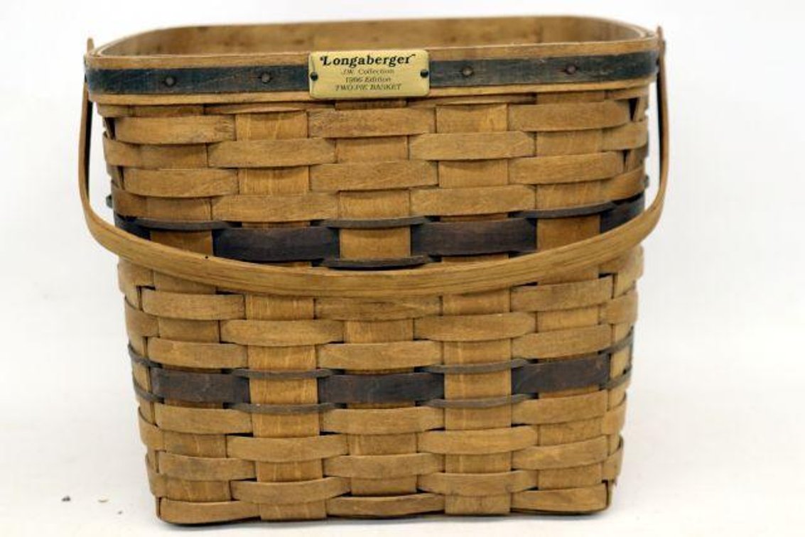 LONGABERGER JW COLLECTION TWO PIE BASKET