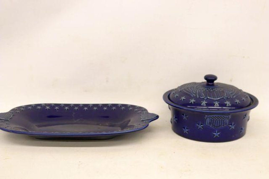 LONGABERGER PROUDLY AMERICAN POTTERY