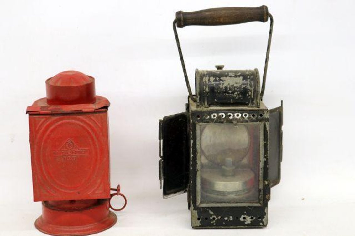 OLD RAILROAD LIGHTS 