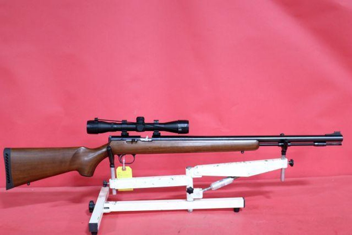 THOMPSON CENTER .50 CAL MUZZLE LOADER 