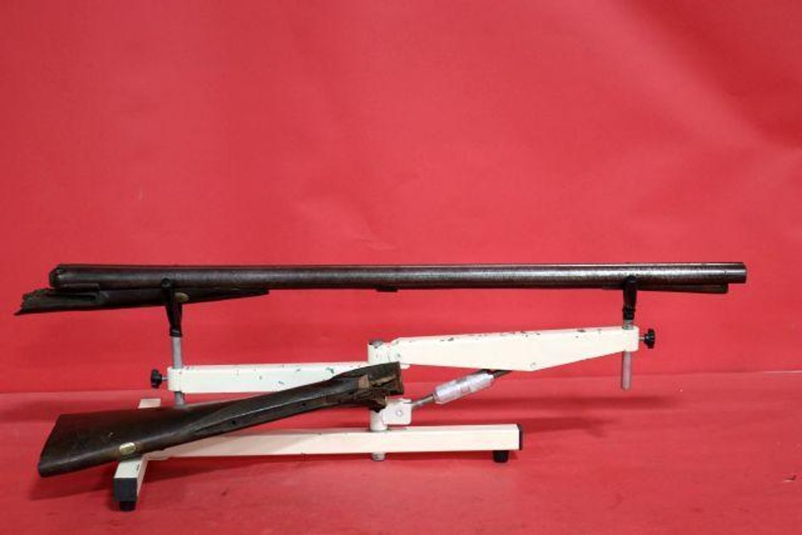 DOUBLE BARREL MUZZLE LOADER 