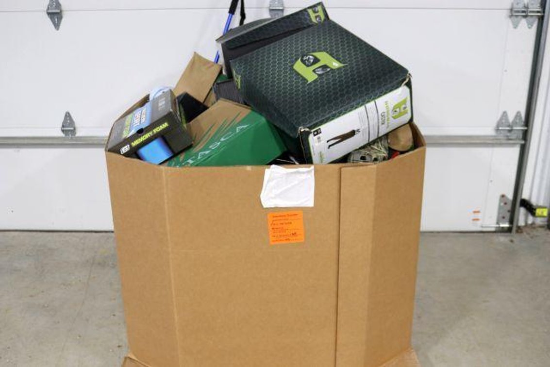 FOOTWARE PALLET