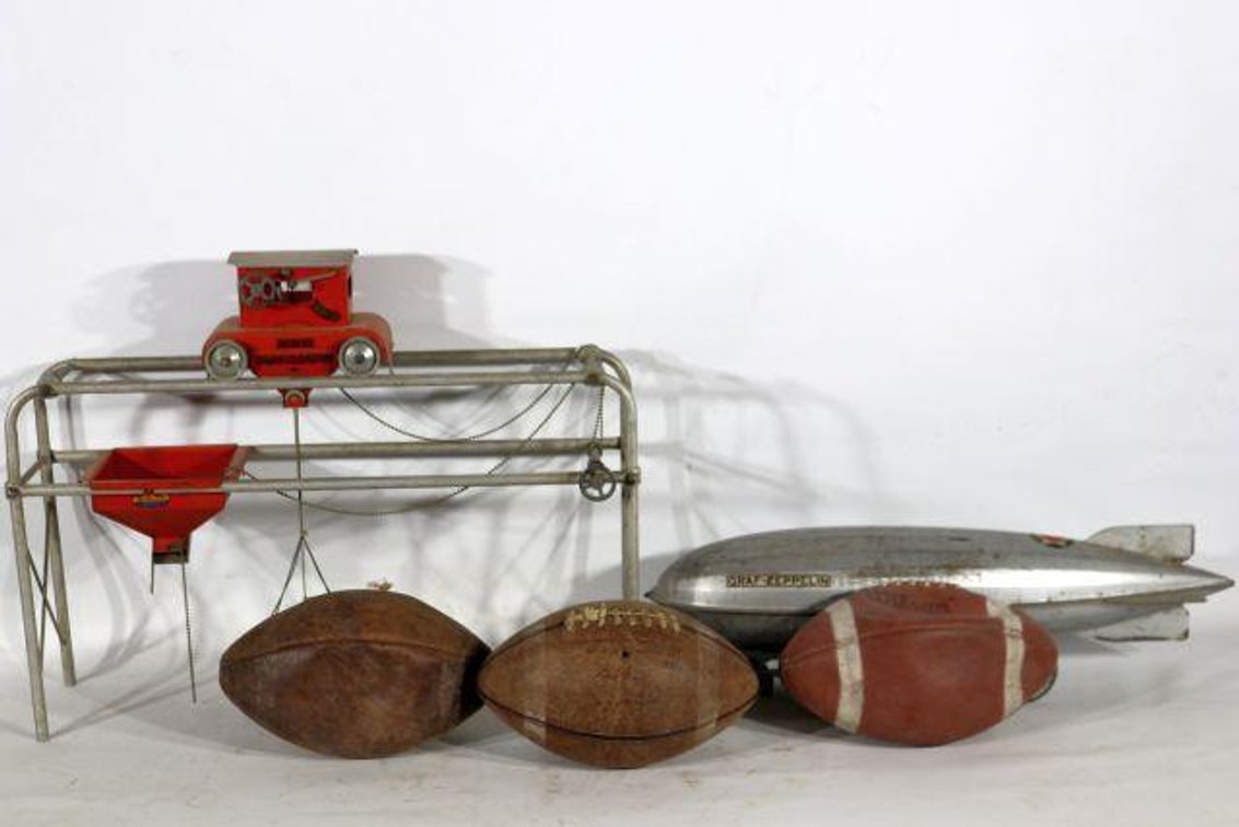 OLD TOYS 