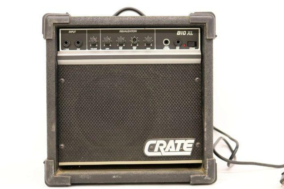 CRATE GUITAR APMPLIFIER 