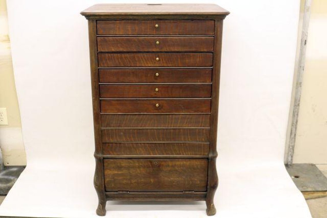 QUARTER SAWN OAK CASH REGISTER BASE