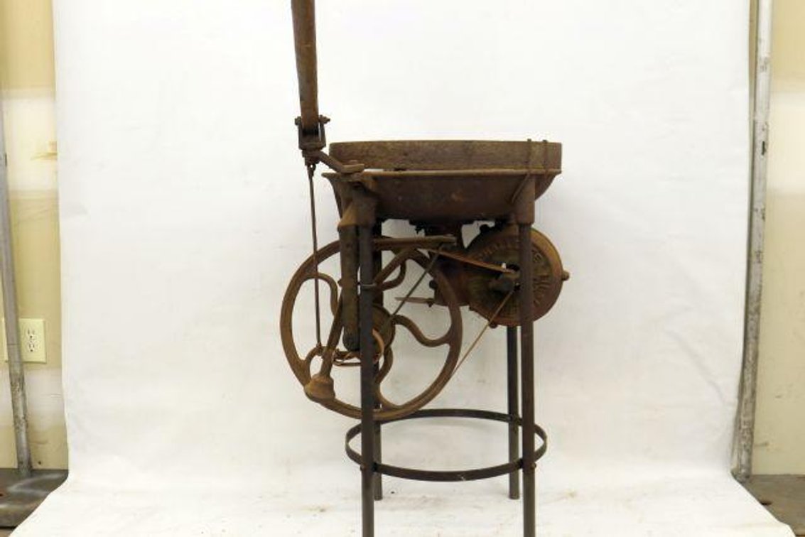 OLD COAL FORGE W/ HAND OPERATED BLOWER