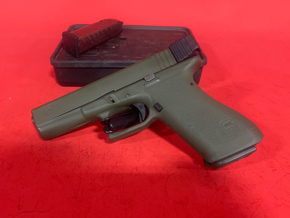 Glock 17