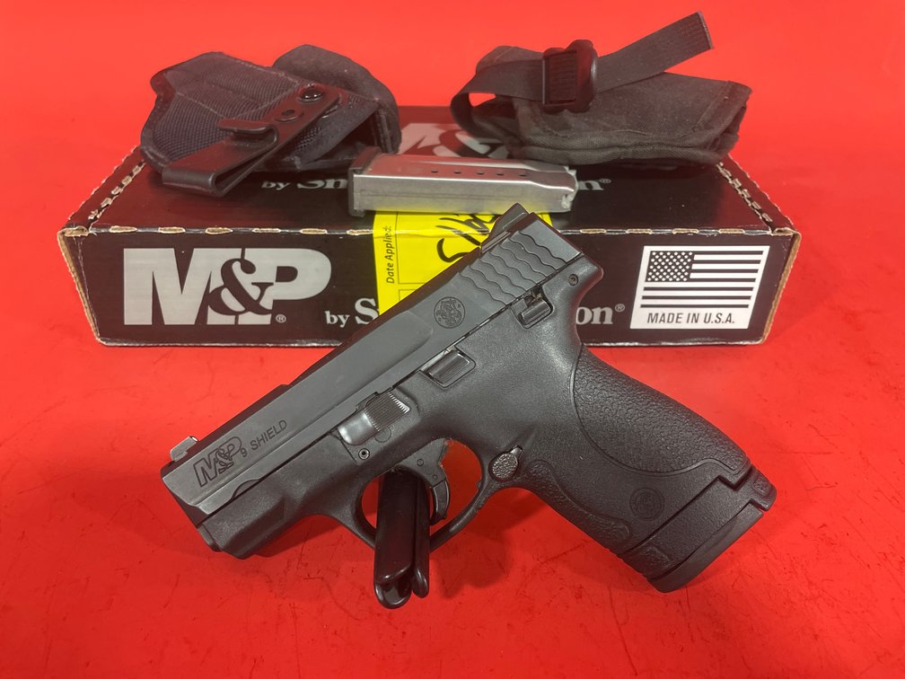 Smith & Wesson M&P9 SHIELD