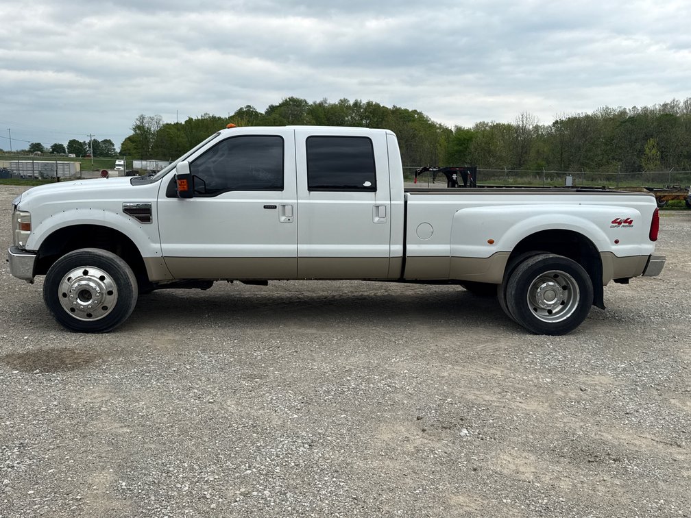 2008 Ford F-450 Pickup Truck