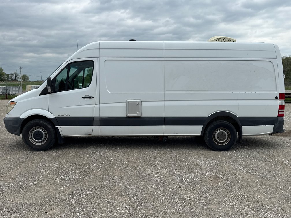 2008 Dodge Sprinter 2500 Van