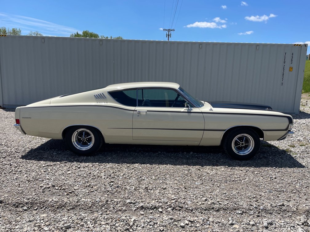 ‘68 FORD FAIRLANE TORINO GT
