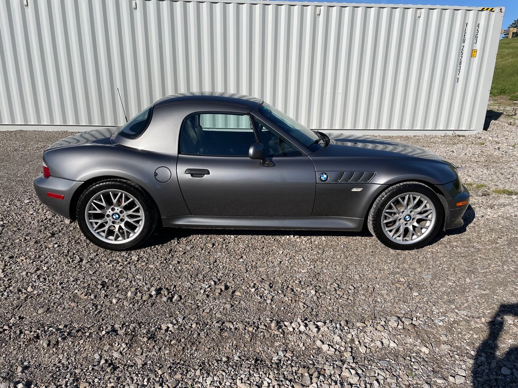 2002 BMW Z3 Passenger Car