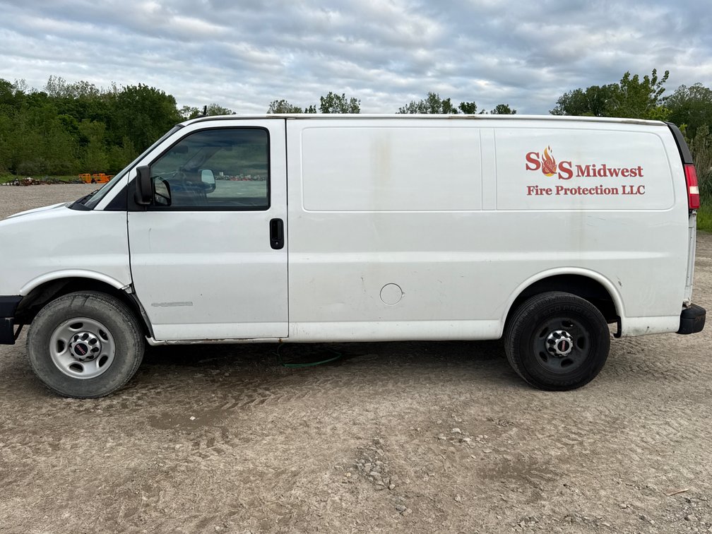 2015 GMC Savana Van