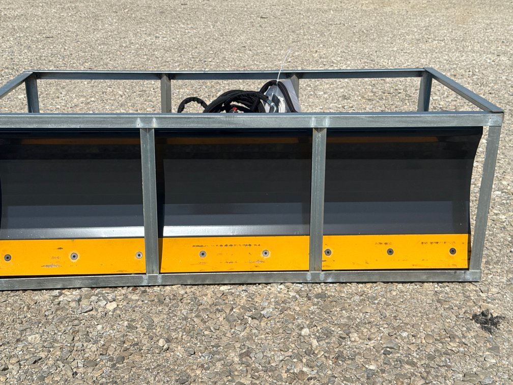 Q/A 84IN DOZER BLADE