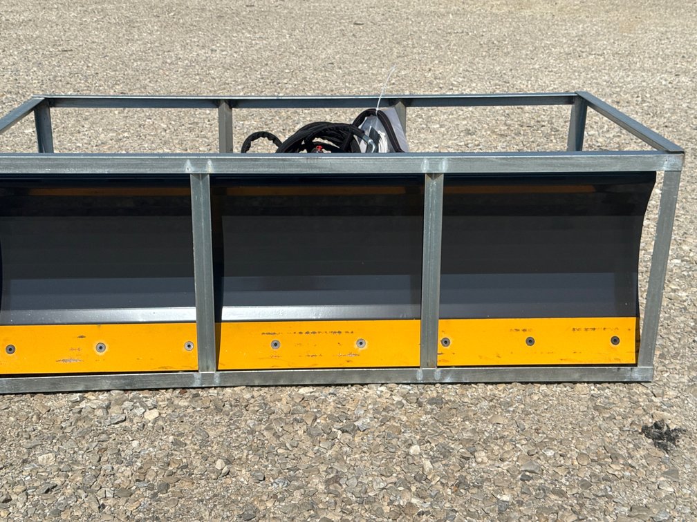 Q/A 84IN DOZER BLADE
