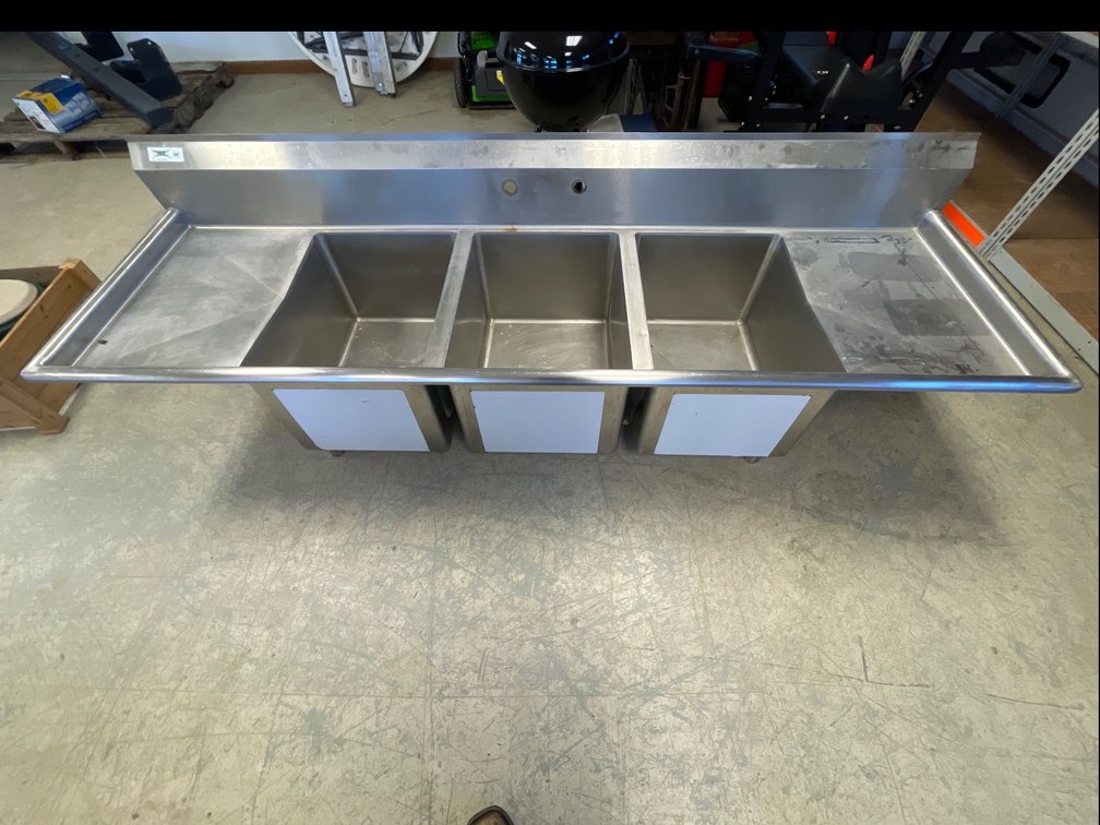 STAINLESS SINK