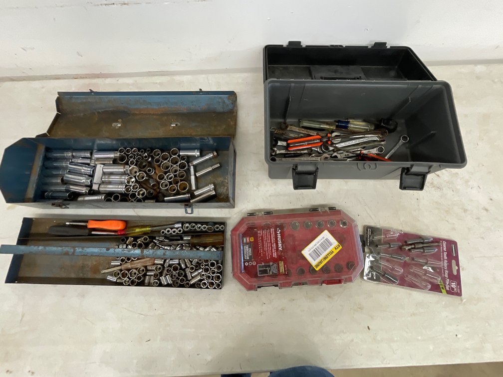 SOCKETS, WRENCHES