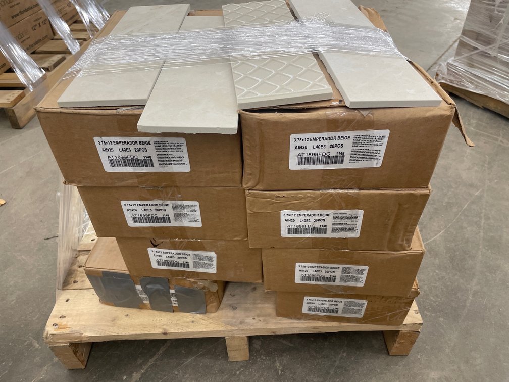 EMPERADOR BEIGE WALL TILE