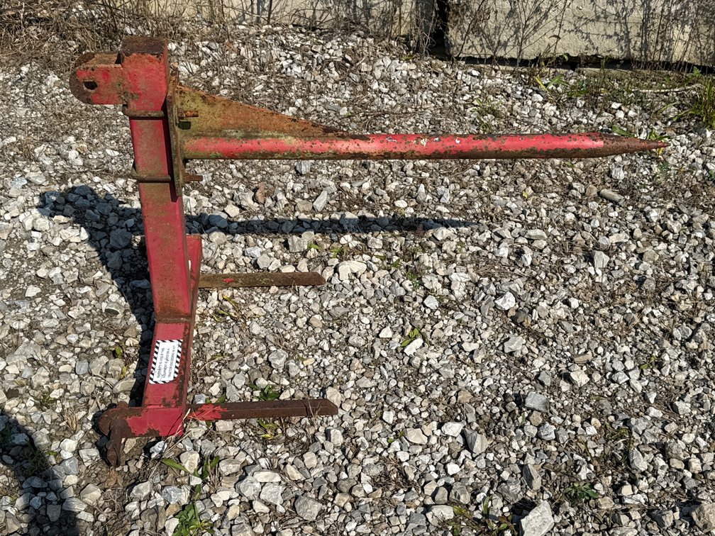 3PT BALE SPEAR