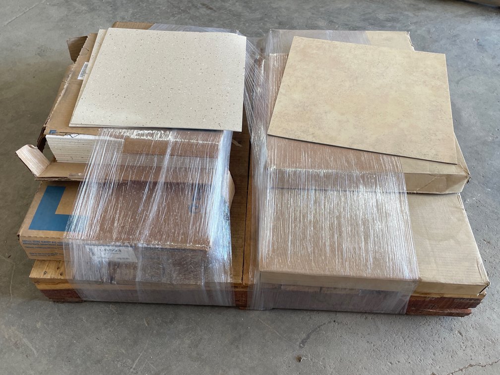 VINYL FLOORING
