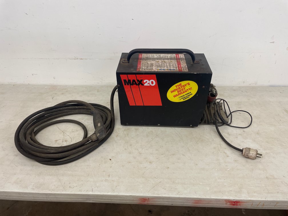PLASMA CUTTER