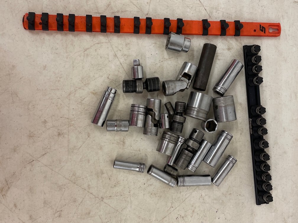 SNAP ON/MAC SOCKETS