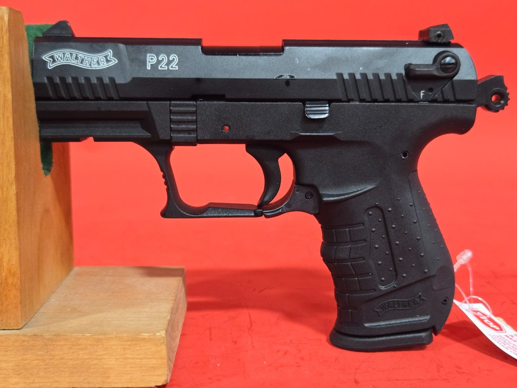 WALTHER P22