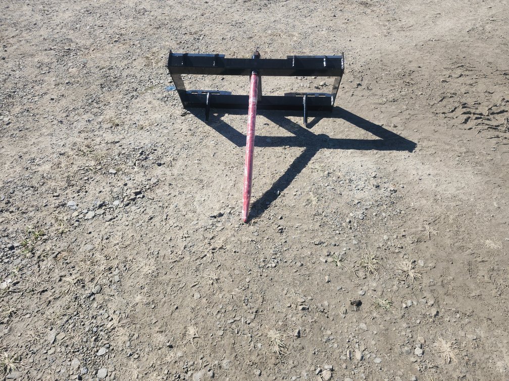 Q/A BALE SPEAR