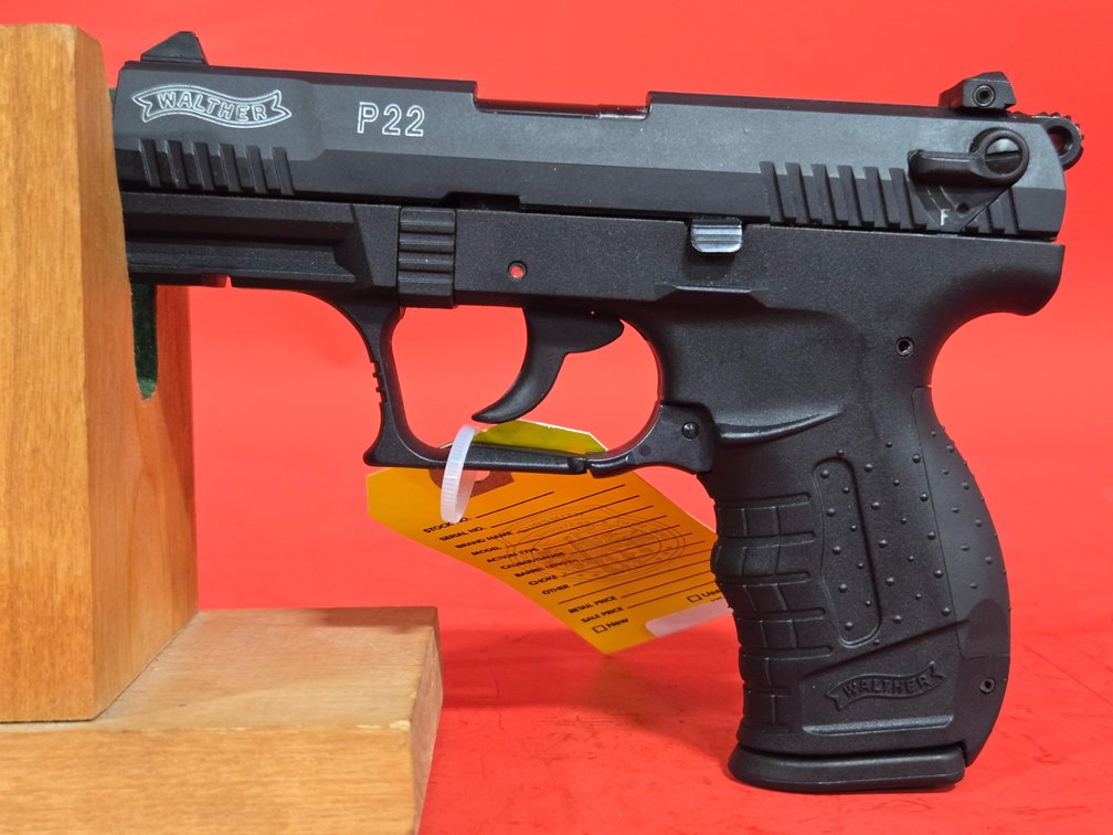 WALTHER P22
