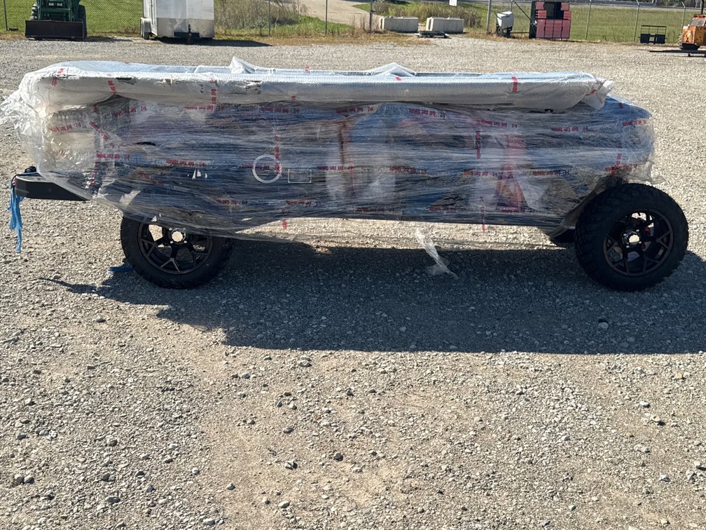 6 SEAT GOLF CART